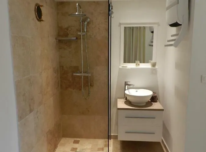 Apartment La Comete *